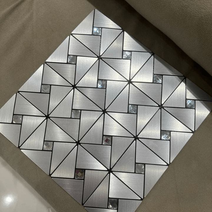 Placa de Parede 3D Pastilhas Metalizadas "Poli Lar" 30cm X 30cm