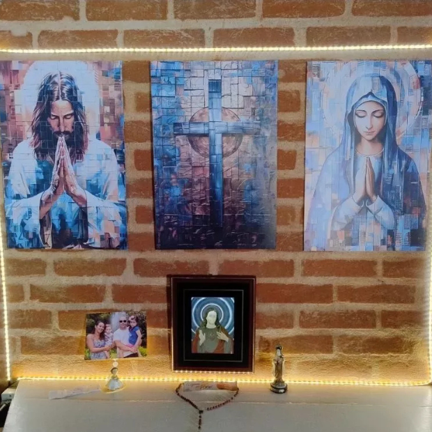 Quadro Religioso Decorativo "Poli Lar" -- (Jesus Cristo/ Cruz Sagrada/ Maria)