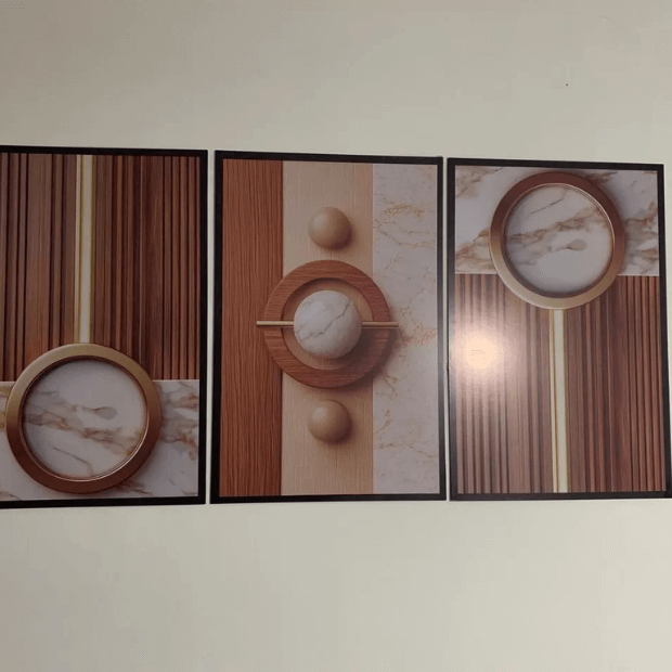 Quadro Decorativo 3 Peças (Abstrato Geométrico -- Linhas em forma de Madeira) "Poli Lar"